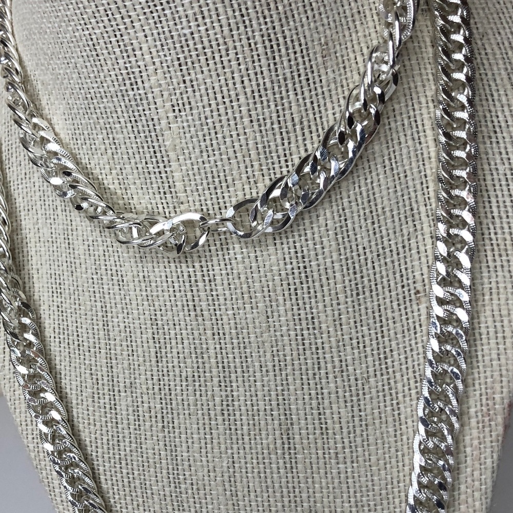Silver Fox! - Picture 4 of 4